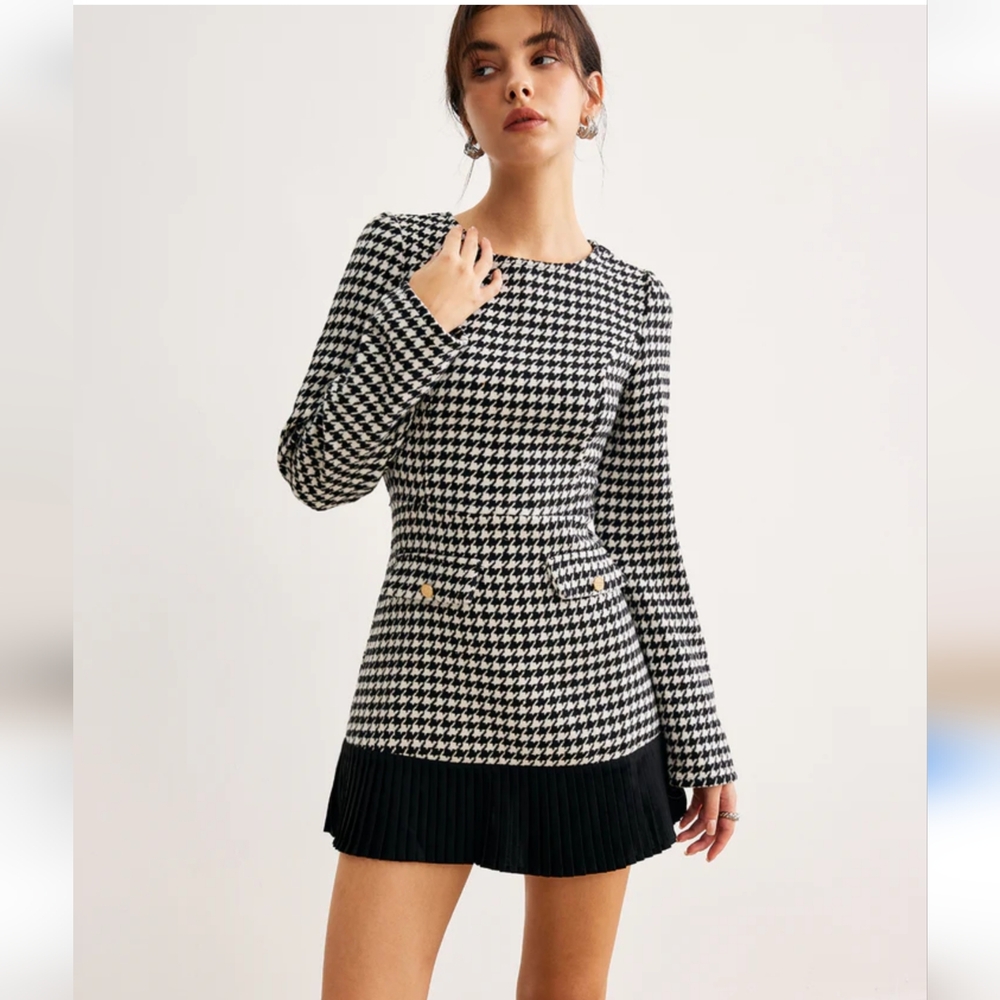 NWT Classic lux piece. Commense Black and White Houndstooth Mini Dress